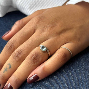 0.91ct Oval Brilliant Sapphire <br><b> Pilar Agueci </b>| Camillia Ring No. 6