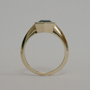 Foe & Dear | Jupiter Ring - 1.58ct Green Hexagon Brilliant-cut Sapphire *ready-to-ship