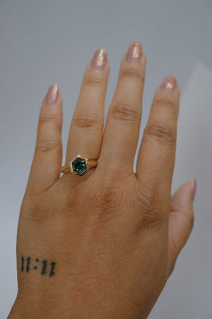 Foe & Dear | Jupiter Ring - 1.58ct Green Hexagon Brilliant-cut Sapphire *ready-to-ship