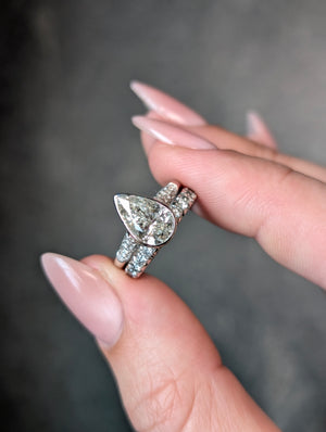 0.48cttw Salt & Pepper Round Brilliants <br> <b>H&F Jewellery</b> | Eclipse Band