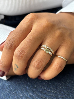 0.67ct Round Brilliant Sapphire <br><b> Pilar Agueci </b>| Ivy Ring No. 2