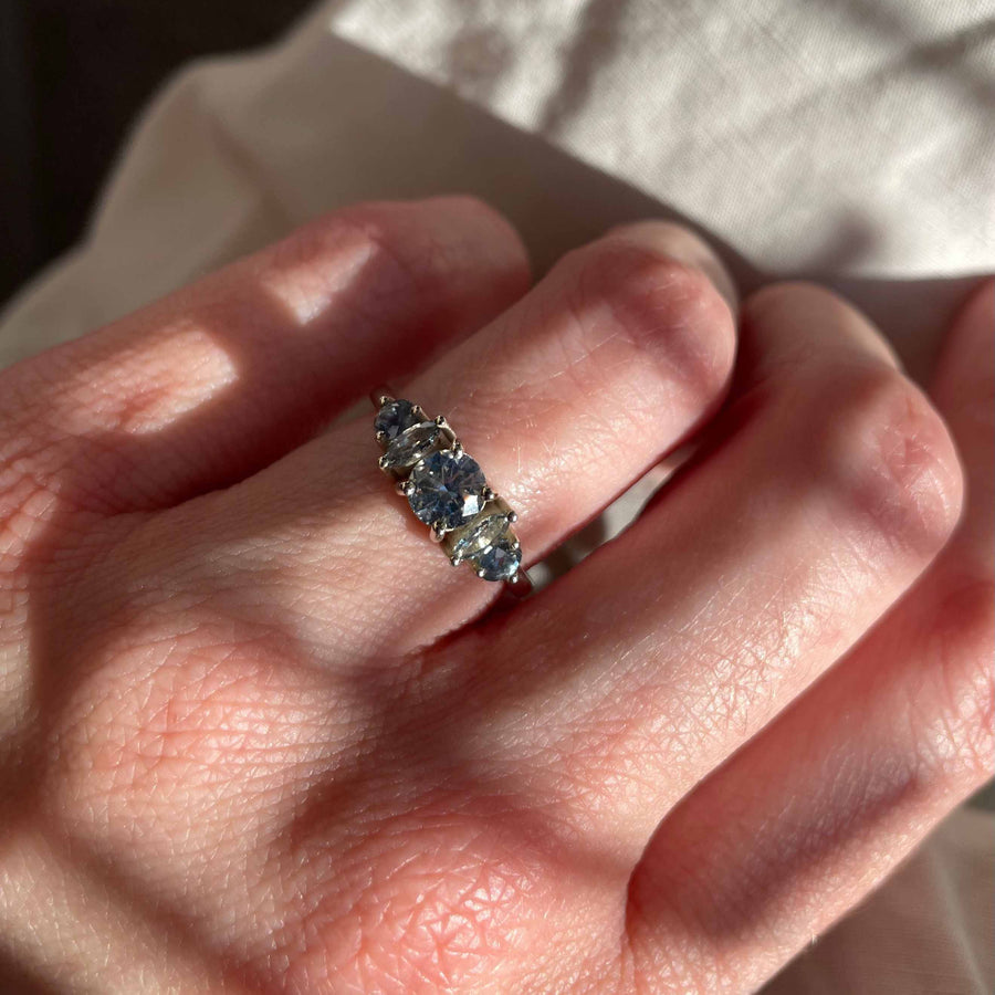 0.55ct Round Brilliant Sapphire <br><b> Pilar Agueci </b>| Judee Ring No. 2