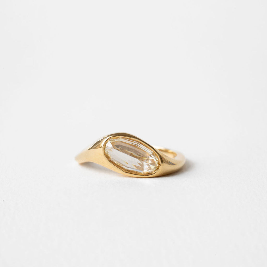 1.01ct Geo Oval Step Cut <br><b>June Rings</b> | Geo Cut Moval Marlow