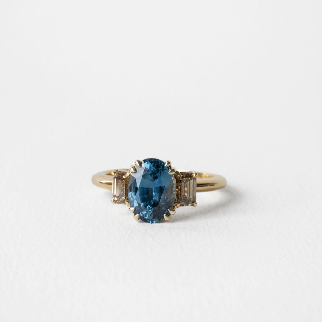 2.82ct Oval Brilliant Sapphire <br><b>June Rings </b>| Montana Sapphire & Champagne 3-Stone
