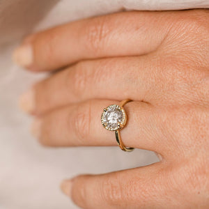 Silver Lining Round 1.8ct Salt and Pepper Diamond Engagement Ring Hammered Halo Hammered 14k Gold Band - MTD