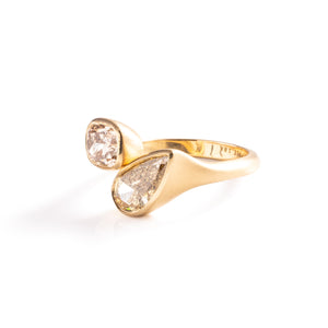 1.58ct VS2 C6 Cushion Brilliant<br><b> Vale Jewelry </b>| Tamsin Toi et Moi Ring