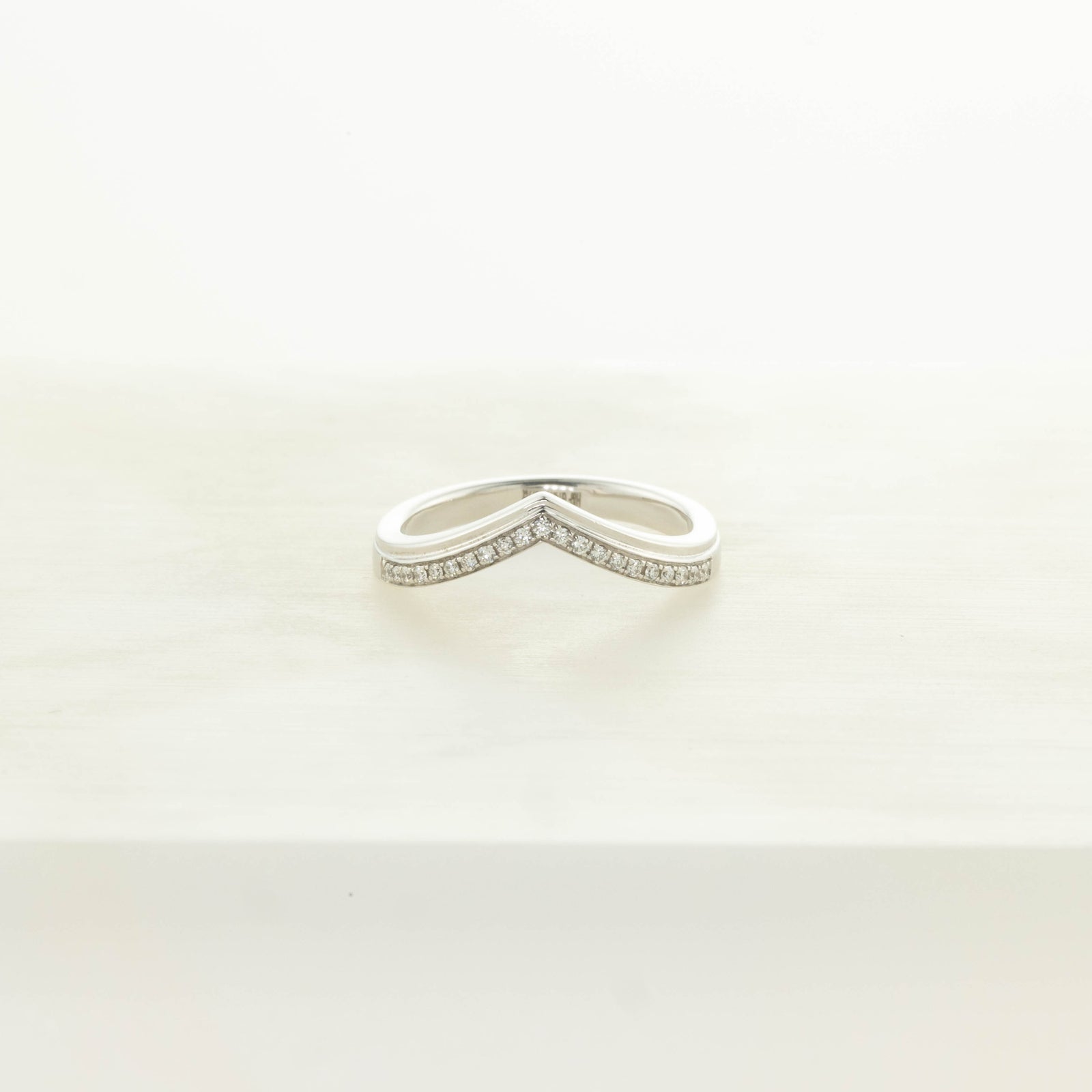 0.077cttw 21pc Round Brilliants 🇨🇦<br> <b>H&F Jewellery</b> | Constellation Band