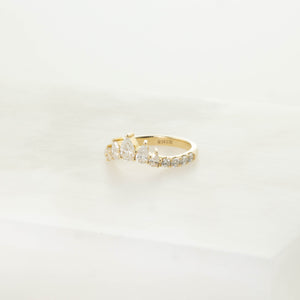 0.73cttw 13pc Pear and Round Brilliants 🇨🇦<br> <b>H&F Jewellery</b> | Solstice Band