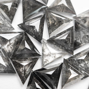 Salt and Pepper Triangle Rosecut Melee