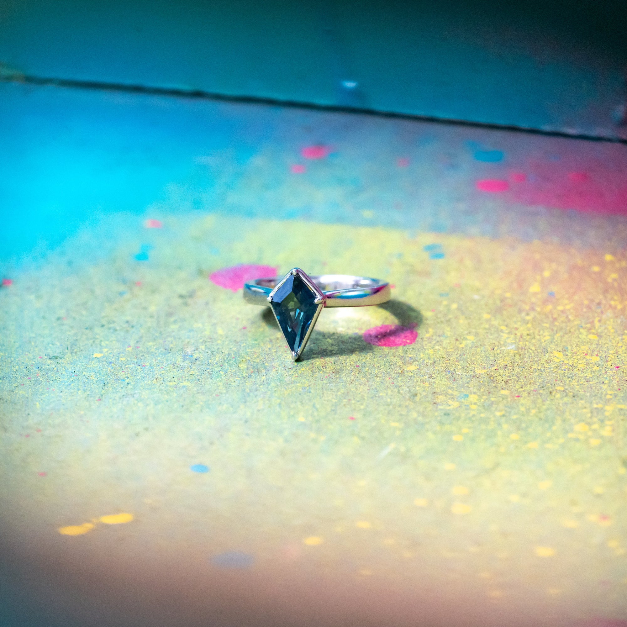 1.51ct Kite Step Cut Sapphire <br><b> Masterpiece </b>| Super Duper Ring