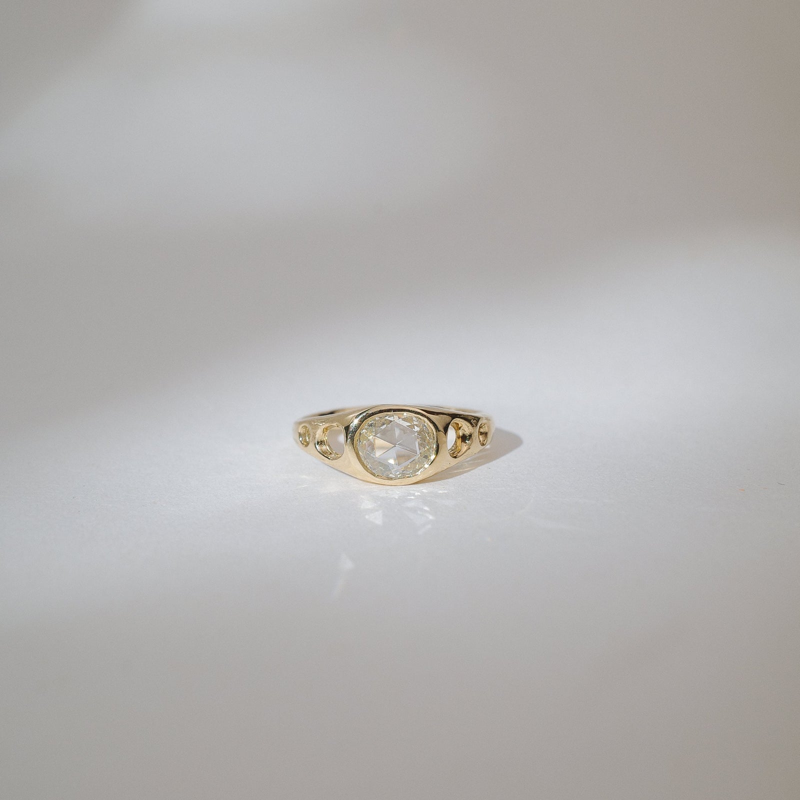 0.48ct Oval Double Cut <br><b>We Are Arrow</b> | Echo Ring