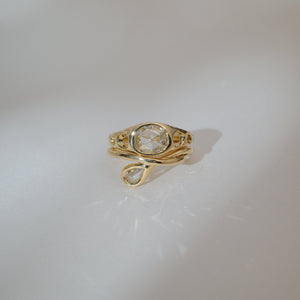 0.48ct Oval Double Cut <br><b>We Are Arrow</b> | Echo Ring