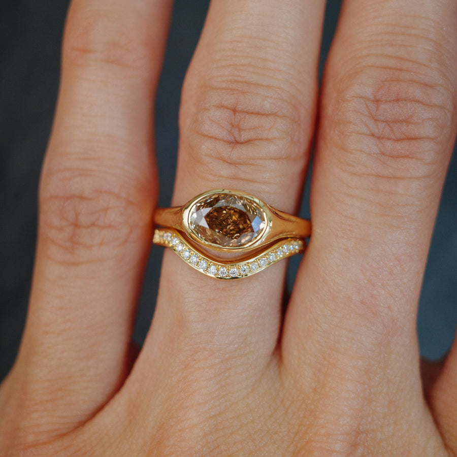 1.34ct Champagne Oval Brilliant <br><b>We Are Arrow</b> | Champagne Diamond Signet