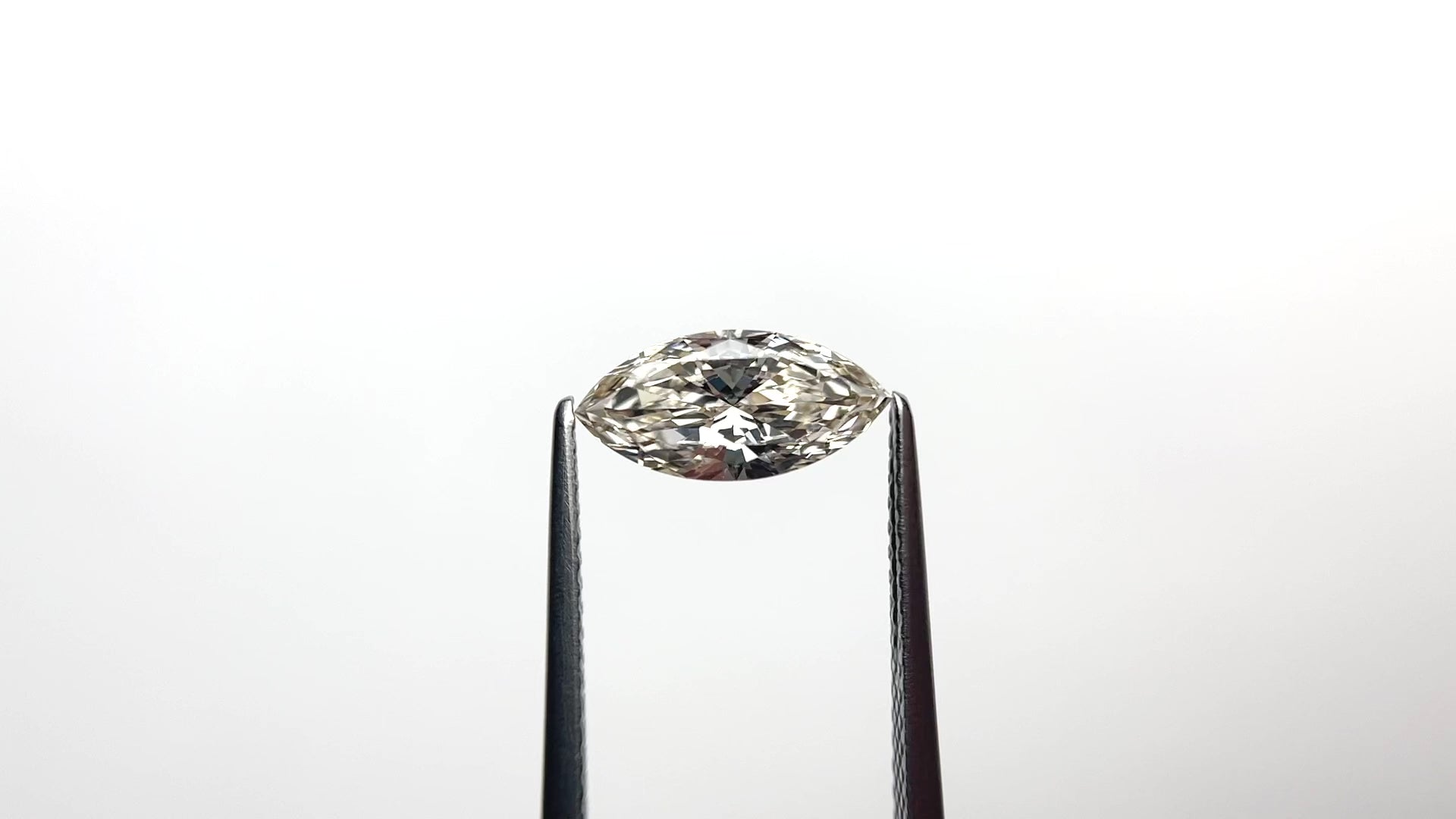 1.05ct 10.99x5.26x3.07mm GIA Internally Flawless M Marquise Brilliant 27091-01