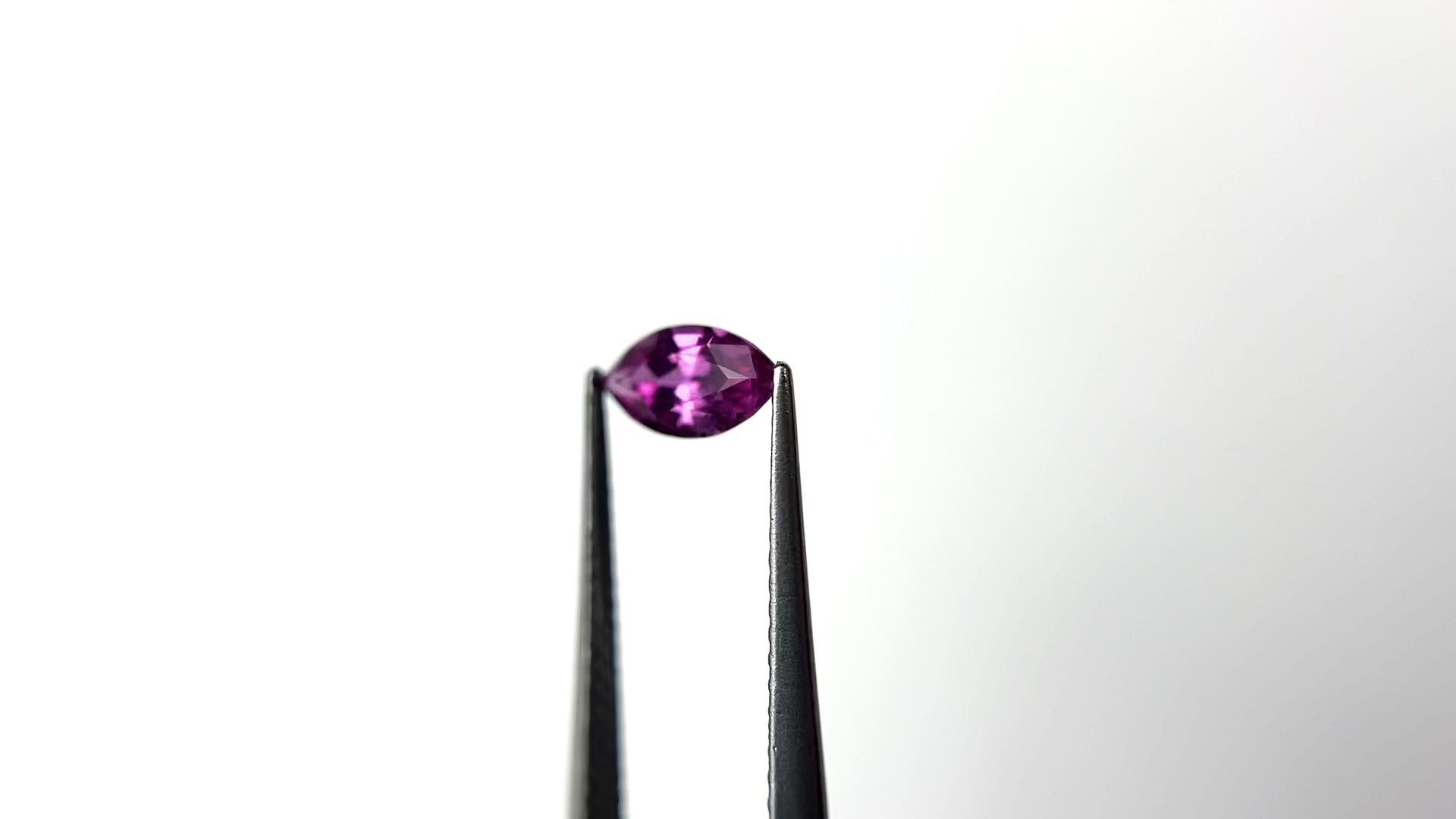 0.71ct 8.00x4.18x2.91mm Marquise Brilliant Sapphire 27955-30