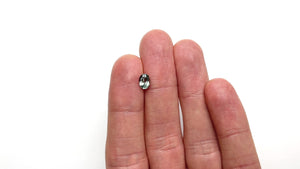 0.94ct 6.99x5.13x3.17mm Oval Brilliant Sapphire 23426-16