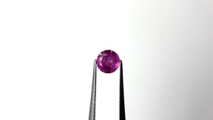 0.71ct 5.53x5.51x3.36mm Round Brilliant Sapphire 27957-23