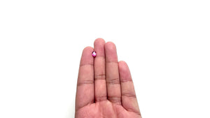 0.89ct 6.73x5.08x3.24mm Oval Brilliant Sapphire 27956-01