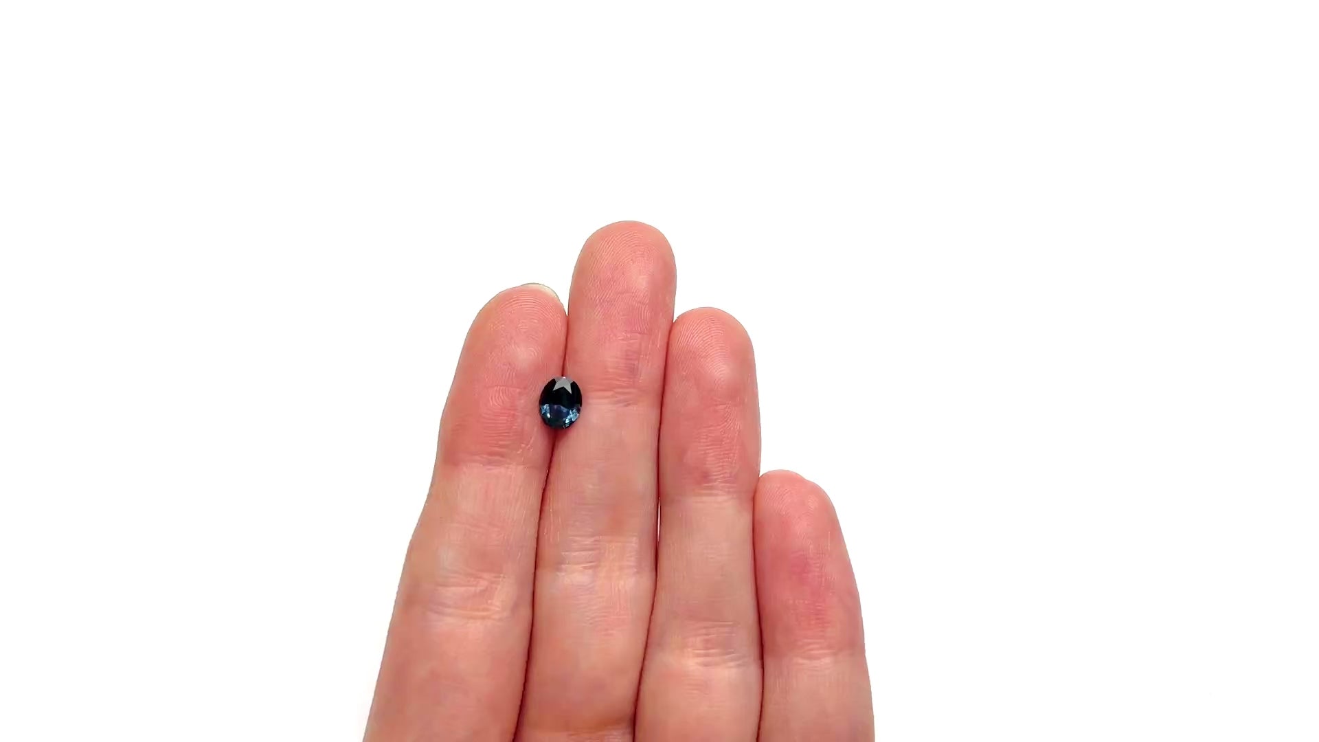 0.72ct 6.57x5.25x2.72mm Oval Brilliant Sapphire 26668-31