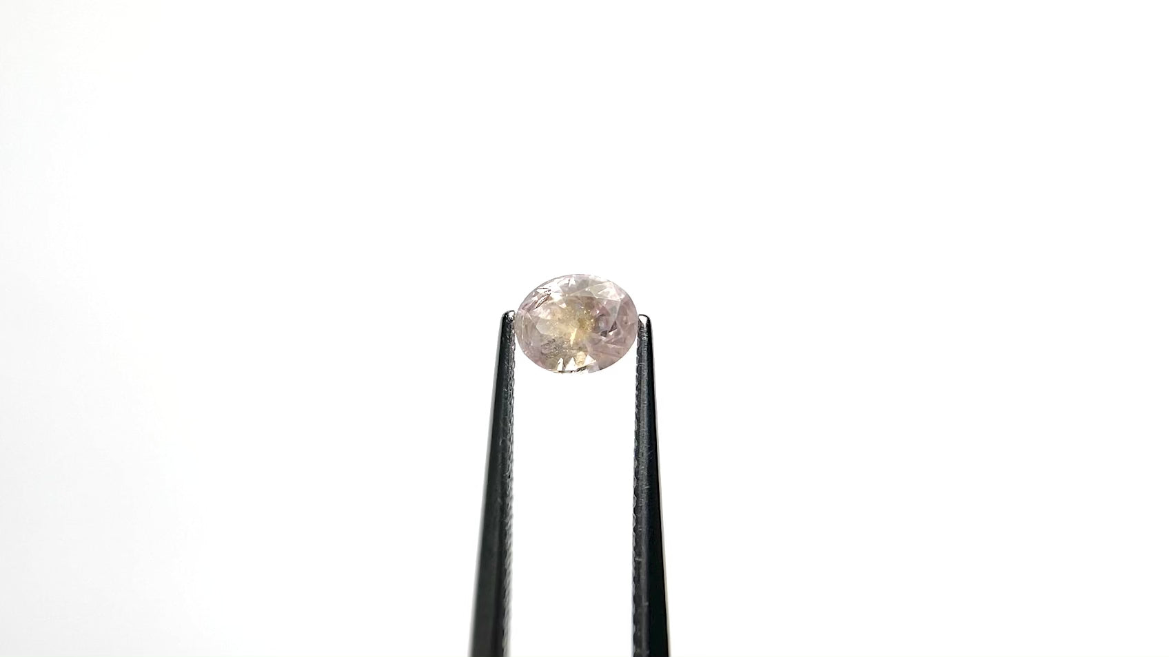 0.60ct 5.78x4.71x2.98mm Oval Brilliant Sapphire 26668-09