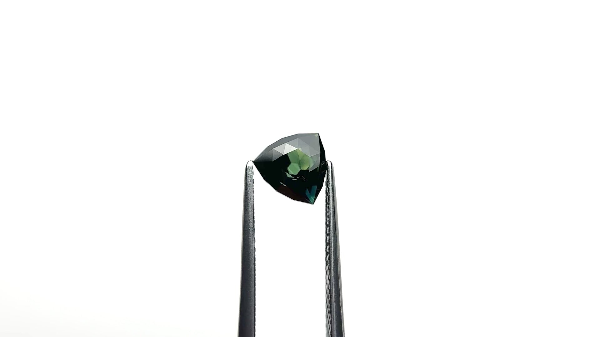 1.64ct 7.30x7.24x4.03mm Geo Trillion Brilliant Sapphire 27766-08