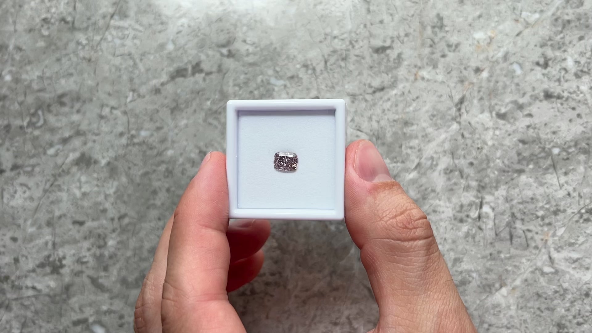 1.76ct 7.65x6.01x4.18mm GIA VS2 Fancy Brown-Pink Cushion Brilliant 🇨🇦 24111-01