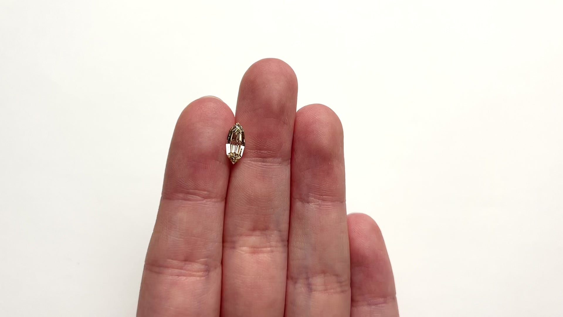 1.01ct 10.63x4.71x2.88mm VS1 C3 Geo Marquise Step Cut 🇿🇦 27518-04