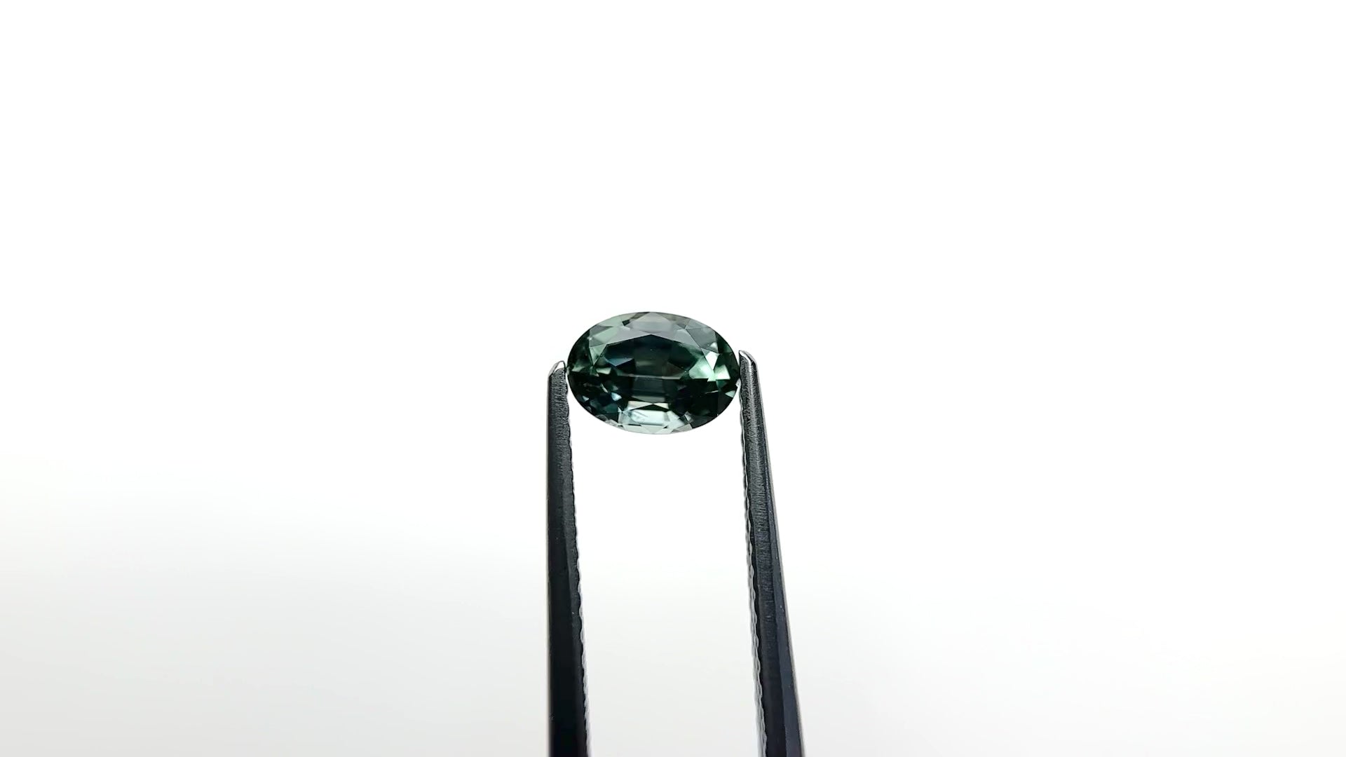 1.05ct 6.86x4.94x3.71mm Oval Brilliant Sapphire 26162-06