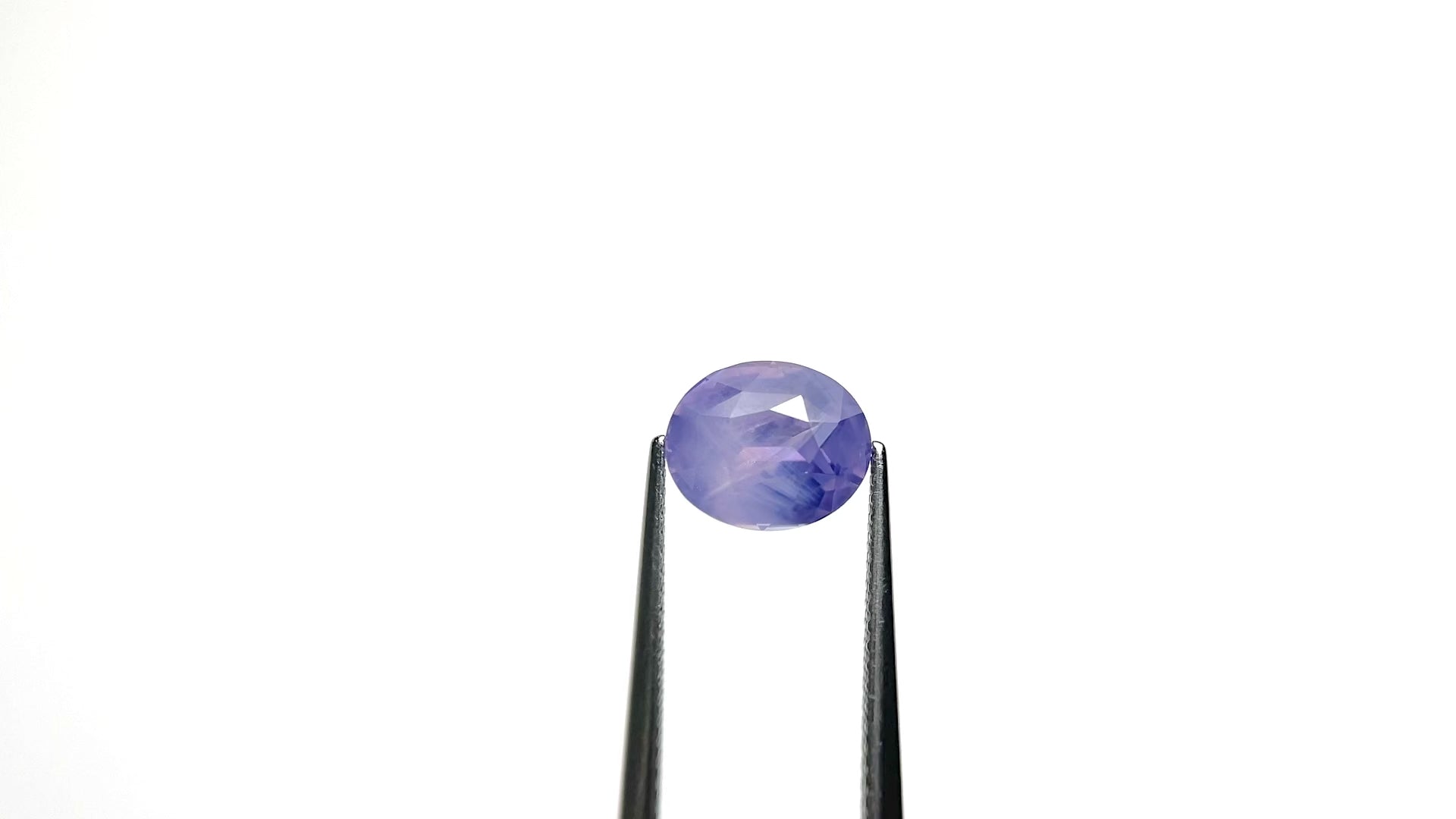 3.47ct  9.33x7.73x5.61mm Oval Brilliant Sapphire  26777-01