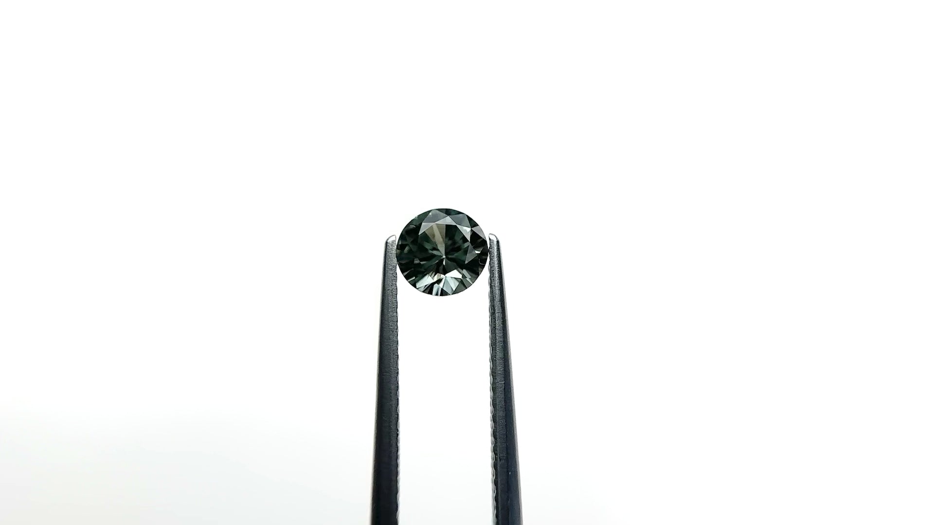 0.77ct 5.47x5.53x3.56mm Round Brilliant Sapphire 26134-11