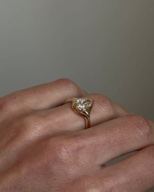 1.50ct Pear Brilliant <br><b> Maggi Simpkins </b> | Pear Skinny Signet Ring