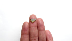 1.34ct 12.22x9.19x1.19mm Shield Portrait Cut Sapphire 23433-40