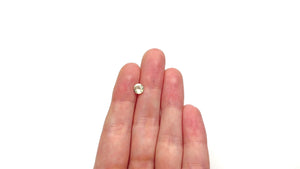 0.79ct 5.71x5.67x3.30mm Round Brilliant Sapphire 26532-04