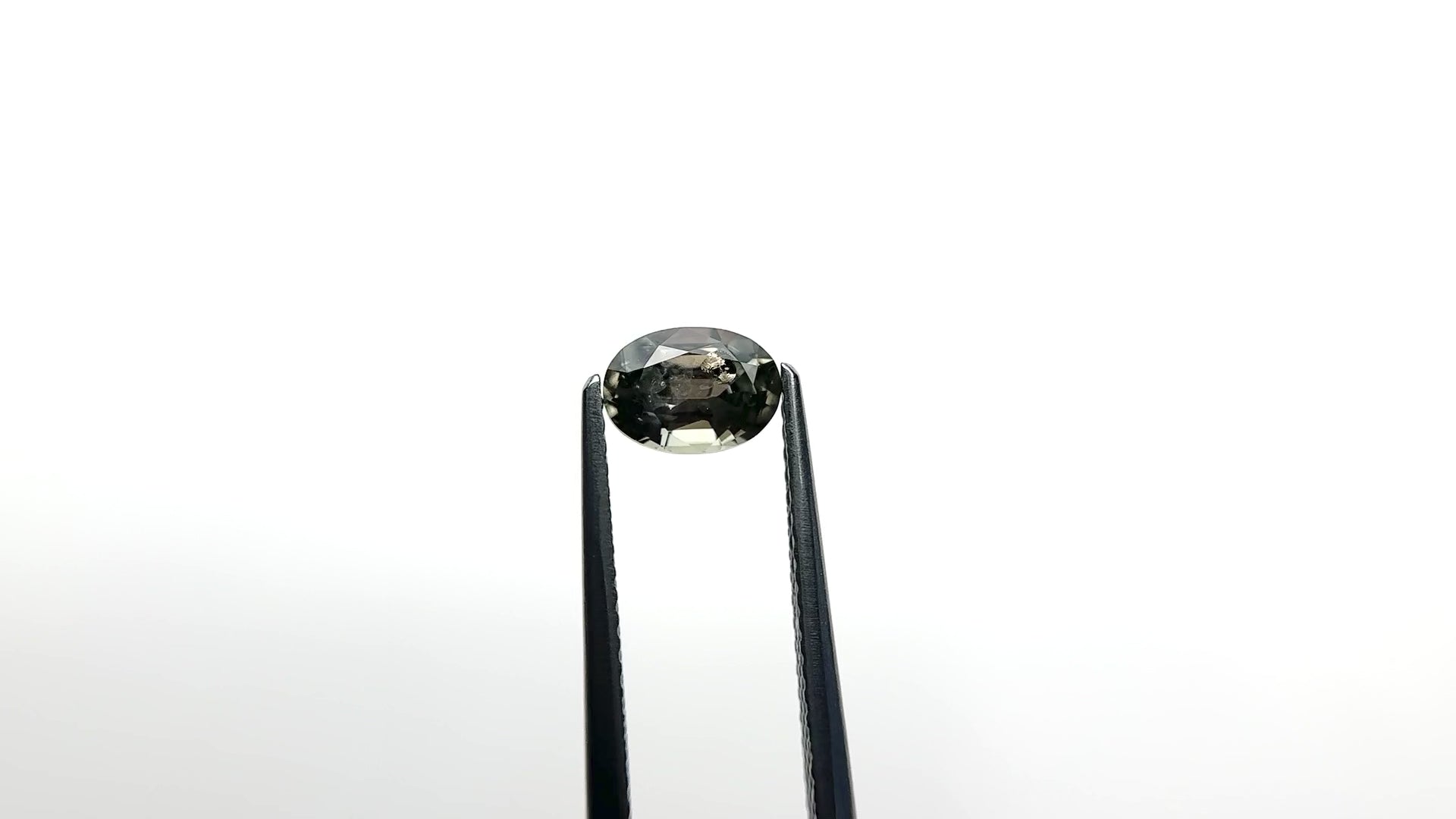 1.09ct 6.86x4.98x3.70mm Oval Brilliant Sapphire 26162-04