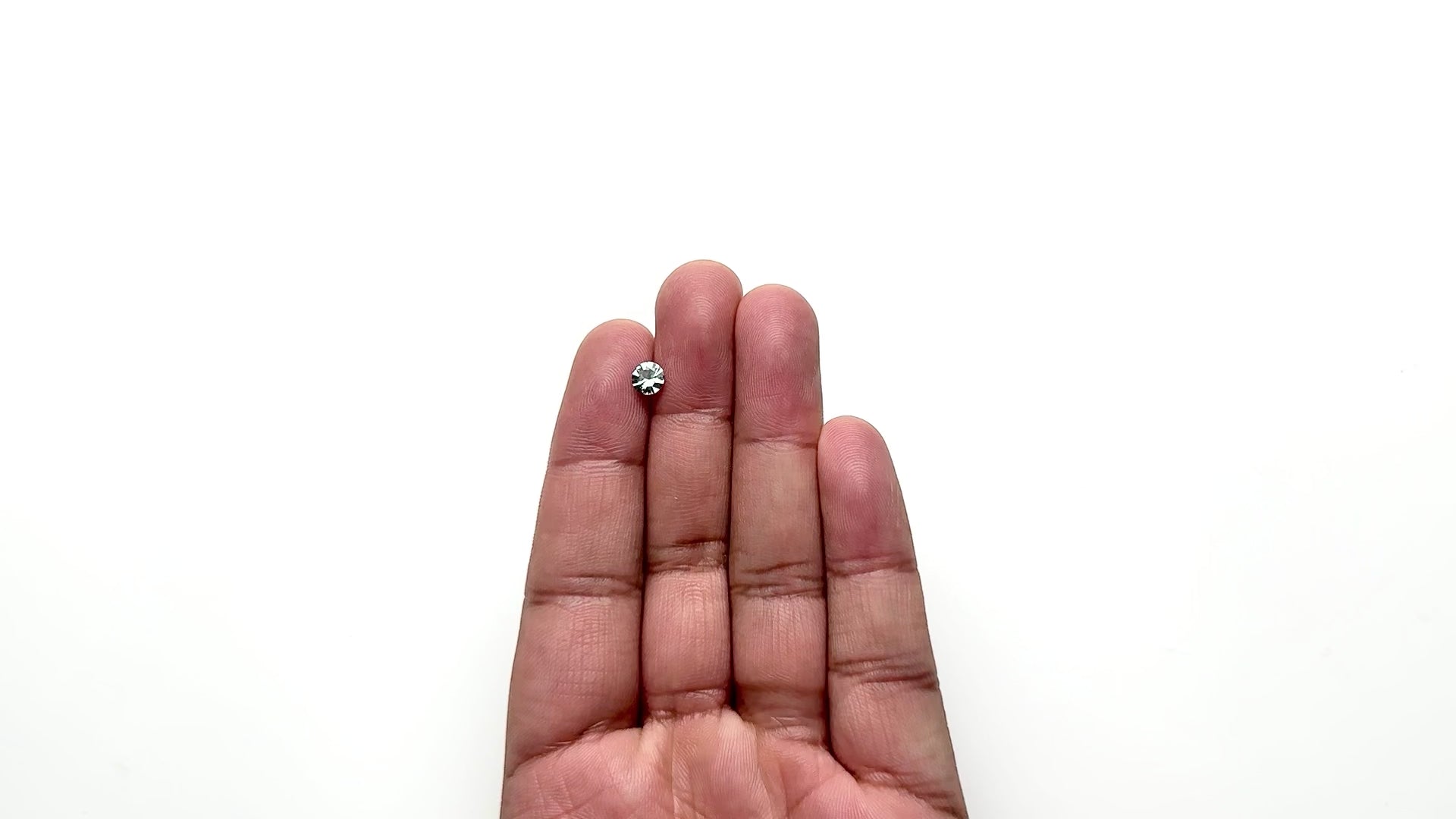 0.67ct 5.58x5.59x3.18mm Round Brilliant Sapphire 26134-14