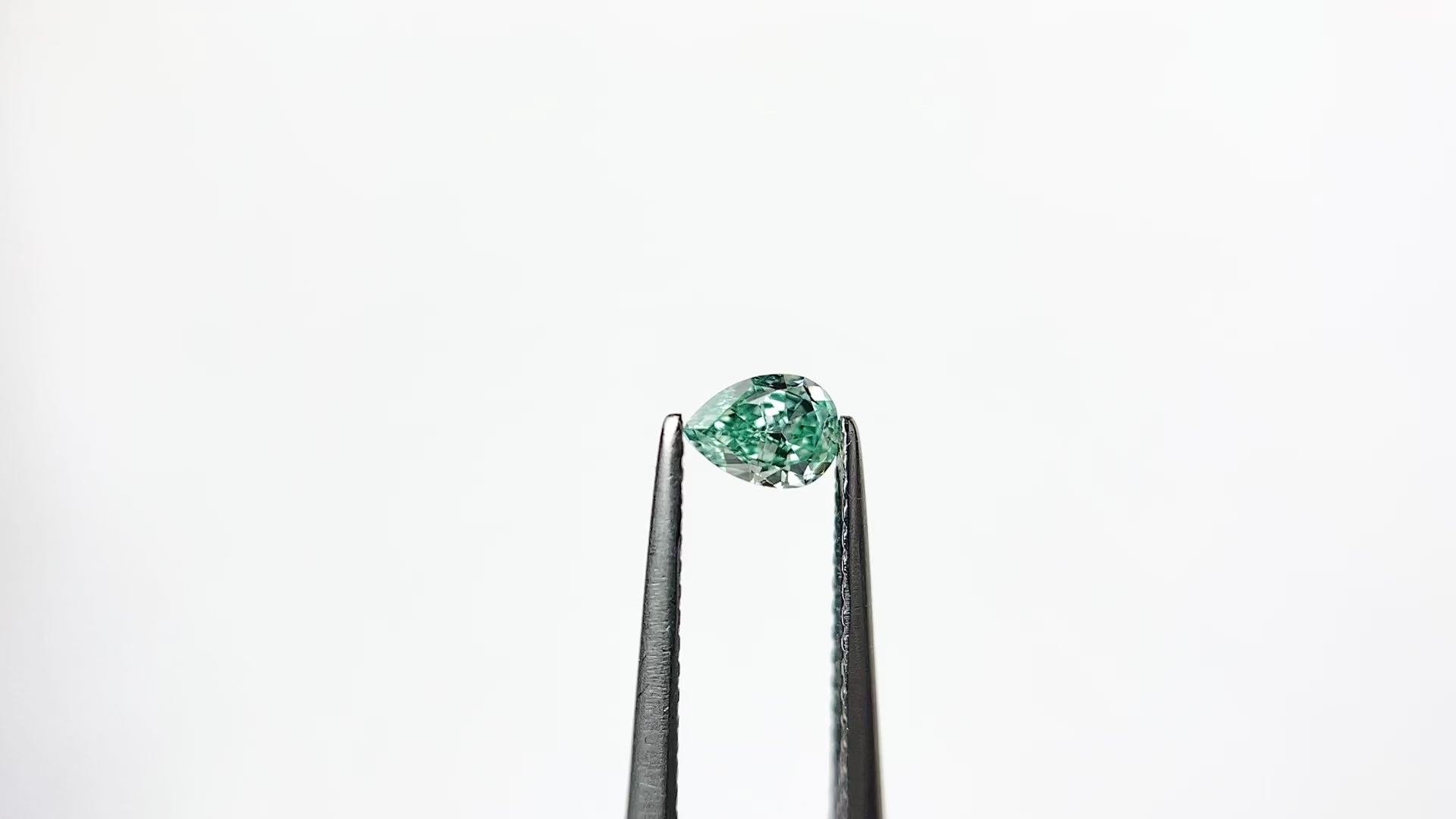 0.32ct 5.48x3.95x2.17mm GIA VVS2 Fancy Vivid Bluish Green Pear Brilliant 24131-01