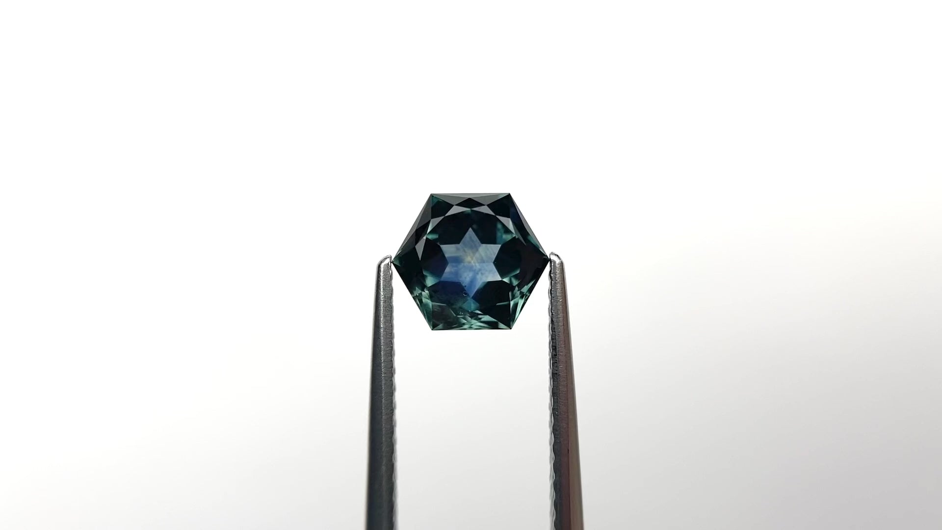 1.74ct 7.68x6.66x4.03mm Hexagon Brilliant Sapphire 26555-02