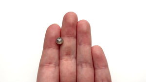 2.92ct 6.68x6.90x6.90mm Faceted Bead 26554-03