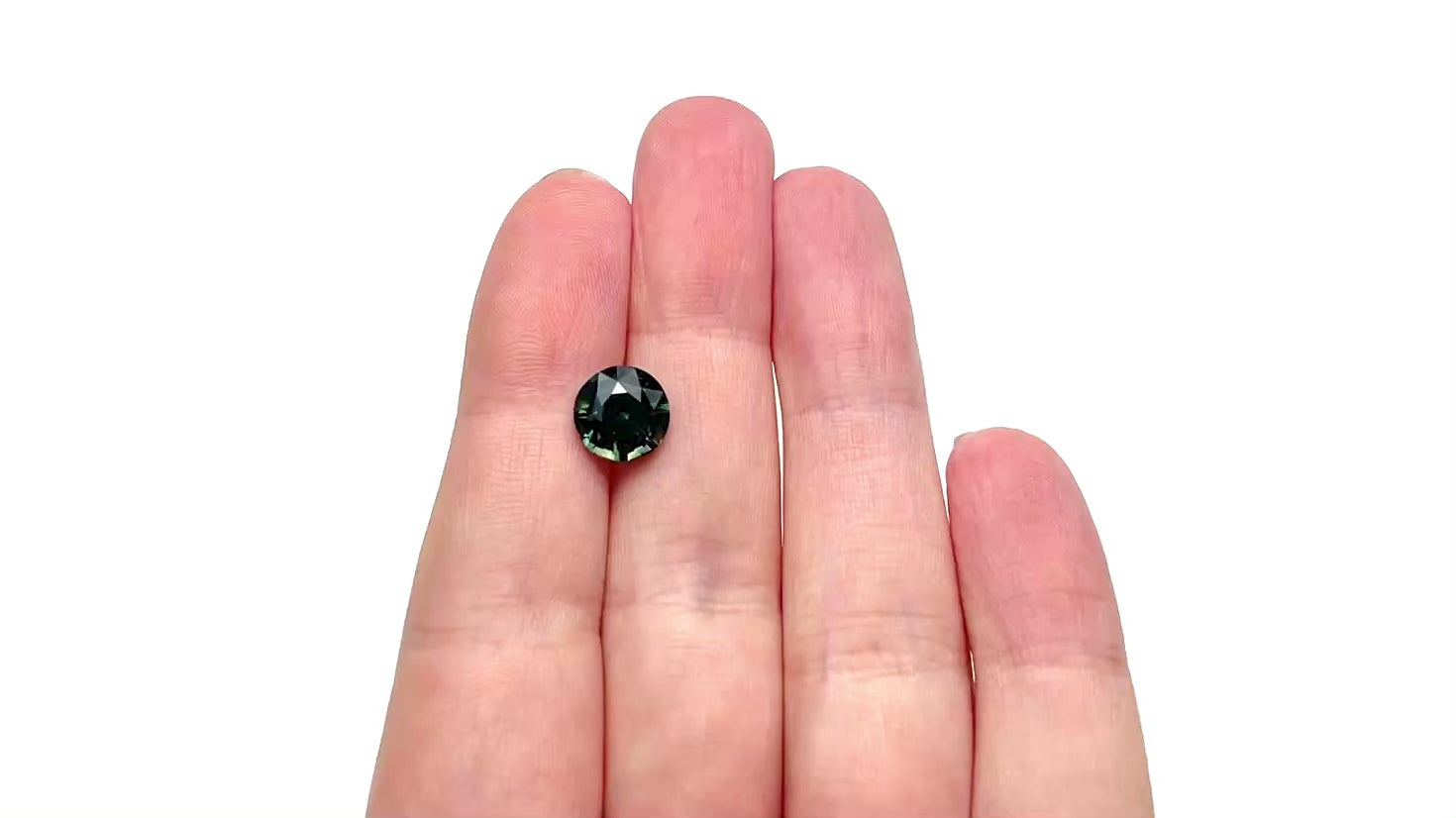 4.03ct 9.09x8.92x6.44mm Round Brilliant Sapphire 27469-01