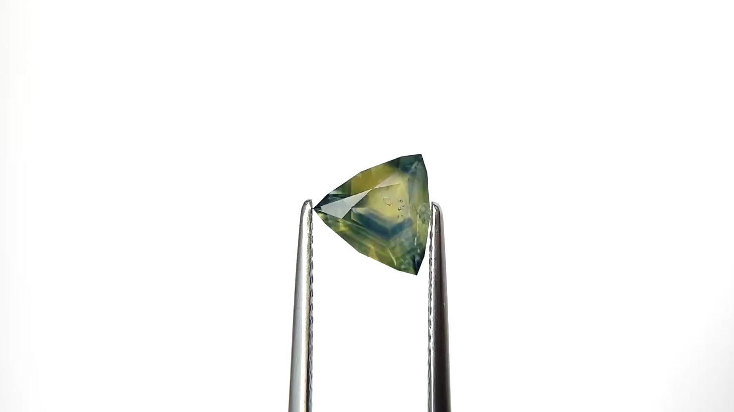 1.46ct 7.58x7.58x4.25mm Trillion Brilliant Sapphire 27736-01