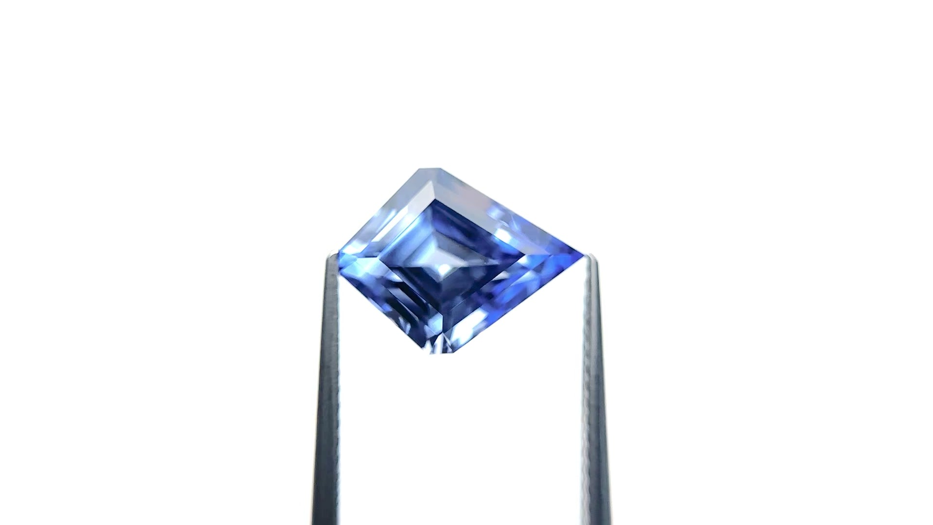 5.43ct 13.60x 10.30x6.6mm Kite Step Cut Sapphire 27716-01