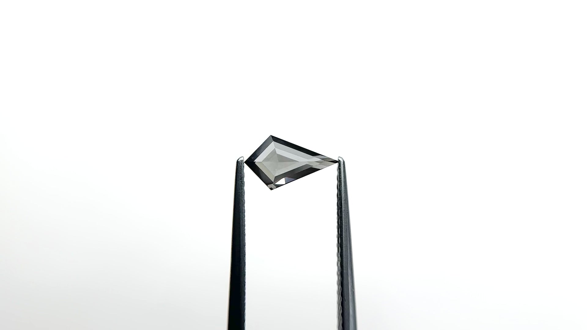 0.70ct 9.05x5.26x2.54mm Kite Step Cut 27909-02