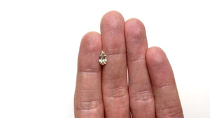 1.00ct 10.21x5.14x2.94mm VS1 C4 Geo Pear Step Cut 27082-15