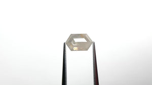 2.15ct 10.01x6.12x3.90mm Hexagon Step Cut 27223-33