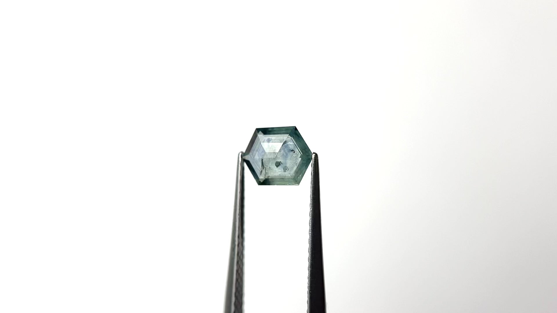 0.95ct 7.55x5.91x2.30mm Hexagon Rosecut Sapphire 22266-48