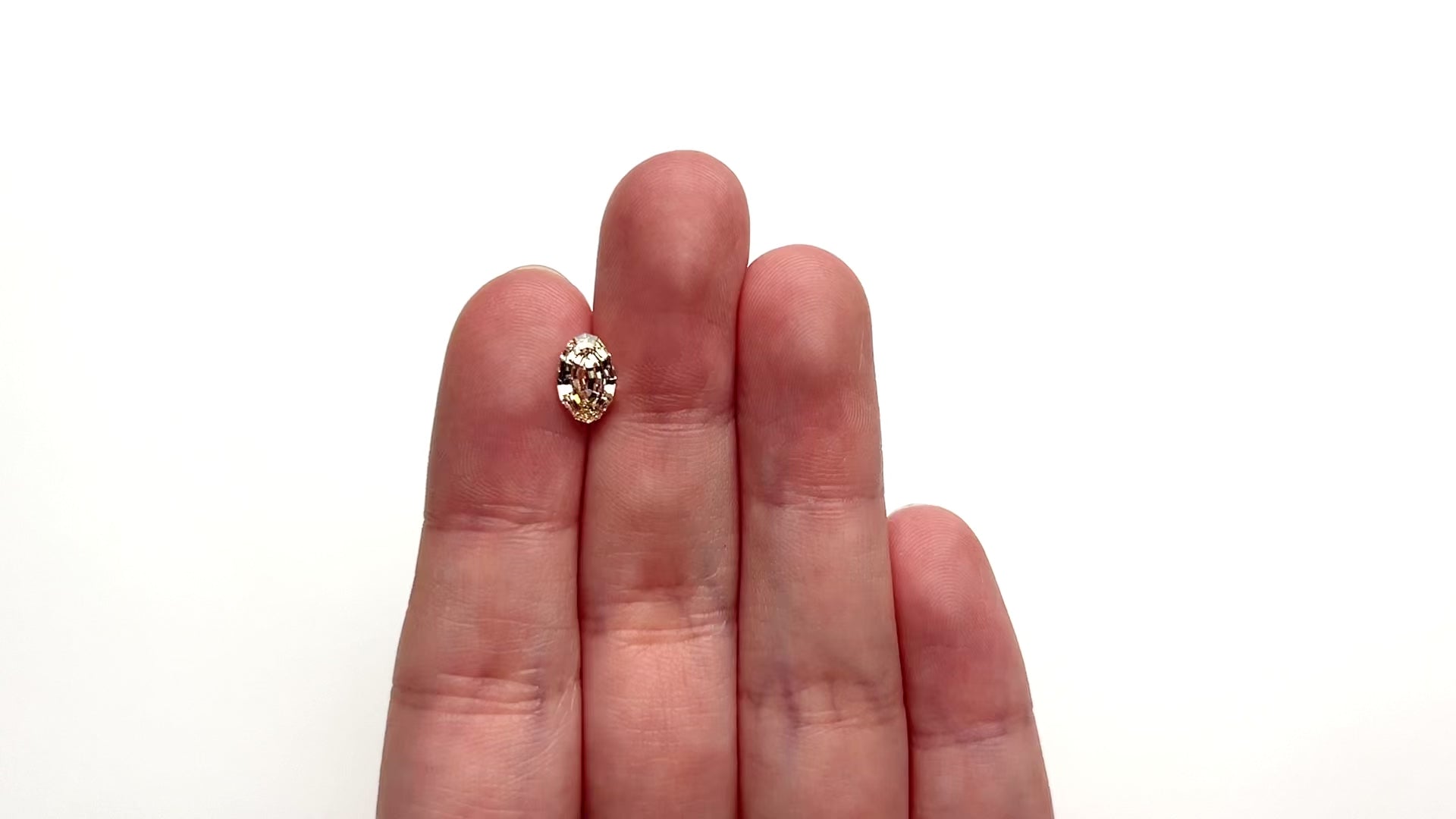 1.31ct 8.88x5.84x3.32mm SI1 U-V Geo Oval Step Cut 🇿🇦 27518-14