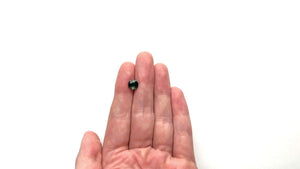 1.95ct 7.13x7.08x5.39mm Round Brilliant Sapphire 23811-02