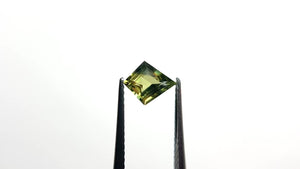 0.81ct 7.98x6.34x3.11mm Kite Step Cut Sapphire 27363-11