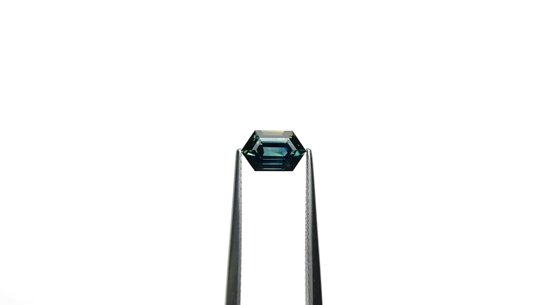 1.40ct 8.27x5.15x3.80mm Hexagon Step Cut Sapphire 26636-01