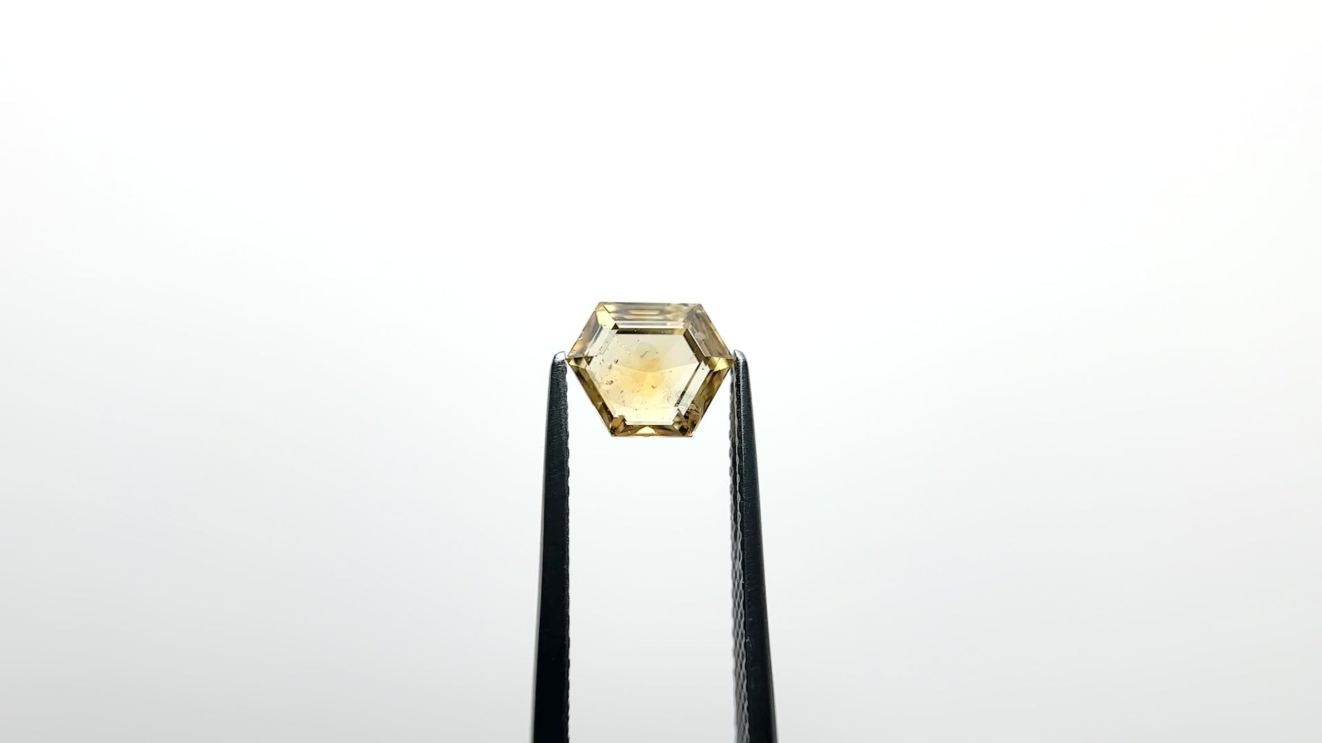 1.70ct 6.29x7.82x3.41mm Shield Portrait Cut Sapphire 22434-137